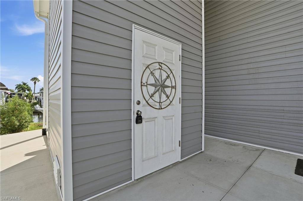 11291 Azalea Ln, Fort Myers Beach, FL 33931 Photo