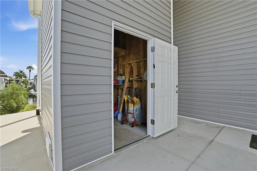 11291 Azalea Ln, Fort Myers Beach, FL 33931 Photo