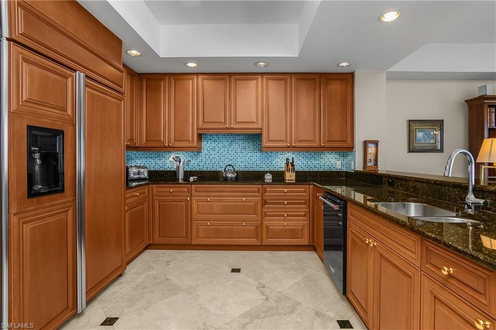 8787 Bay Colony Dr, Unit 906, Naples, FL 34108 Photo