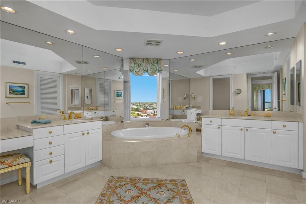 8787 Bay Colony Dr, Unit 906, Naples, FL 34108 Photo