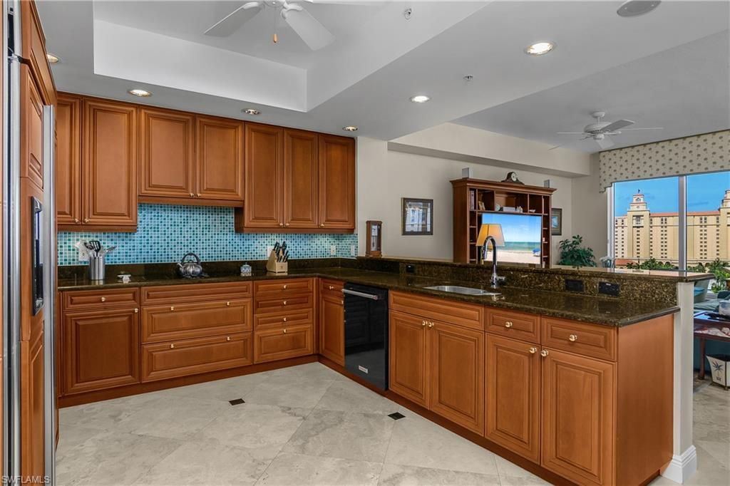 8787 Bay Colony Dr, Unit 906, Naples, FL 34108 Photo