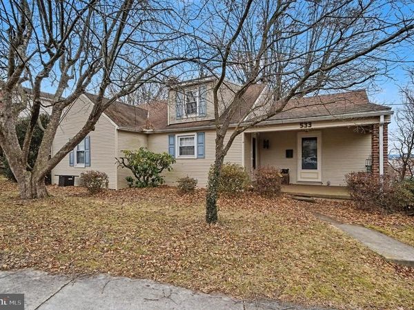 533 HILLCREST PLACE, GETTYSBURG, PA 17325