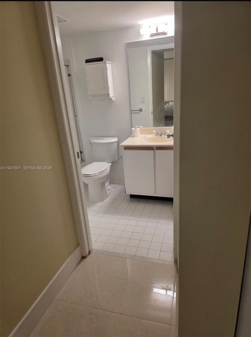 540 Brickell Key Dr, Unit 705, Miami, FL 33131 Photo