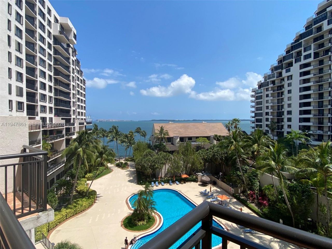 540 Brickell Key Dr, Unit 705, Miami, FL 33131 Photo