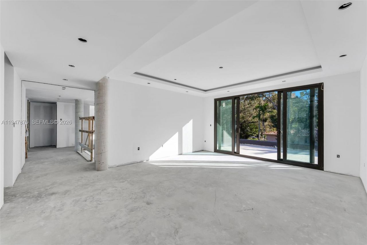 9833 N Miami Ave, Miami Shores, FL 33150 Photo