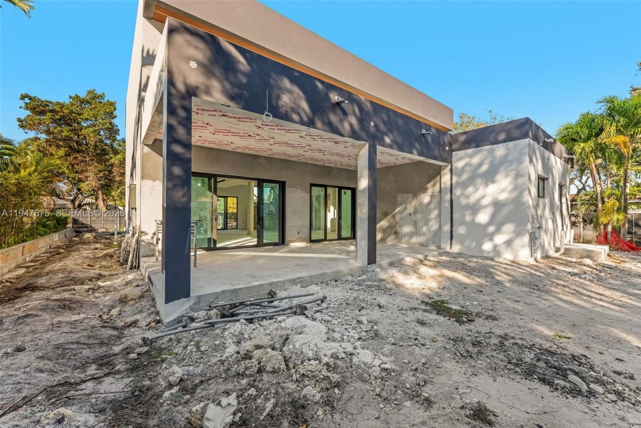 9833 N Miami Ave, Miami Shores, FL 33150 Photo