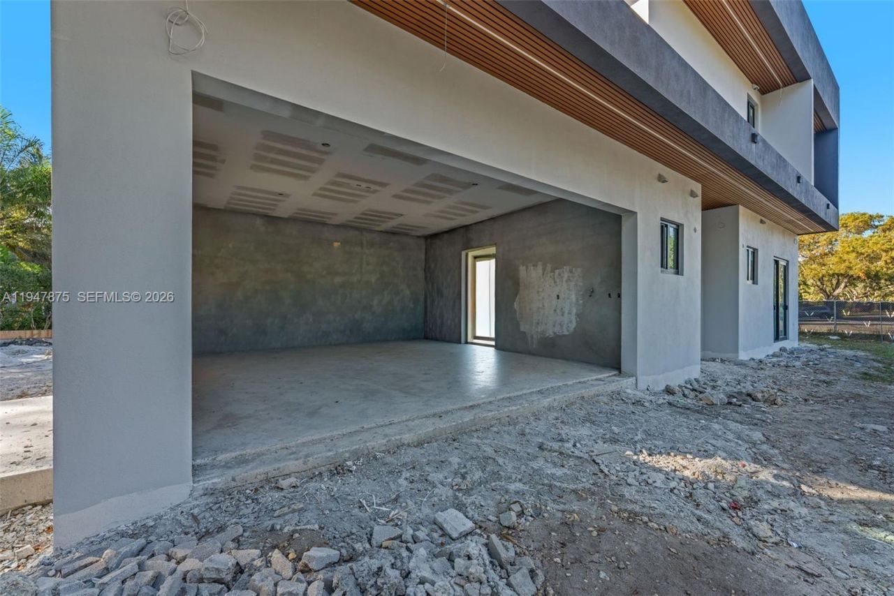 9833 N Miami Ave, Miami Shores, FL 33150 Photo