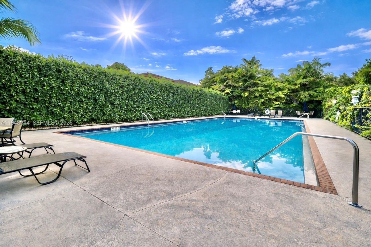 2101 NE 37th Ter, Homestead, FL 33033 Photo