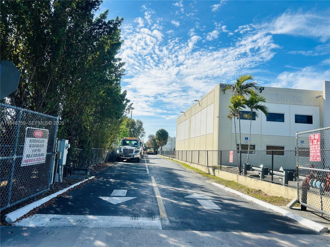 1890 NW 108th Ave, Sweetwater, FL 33172 Photo