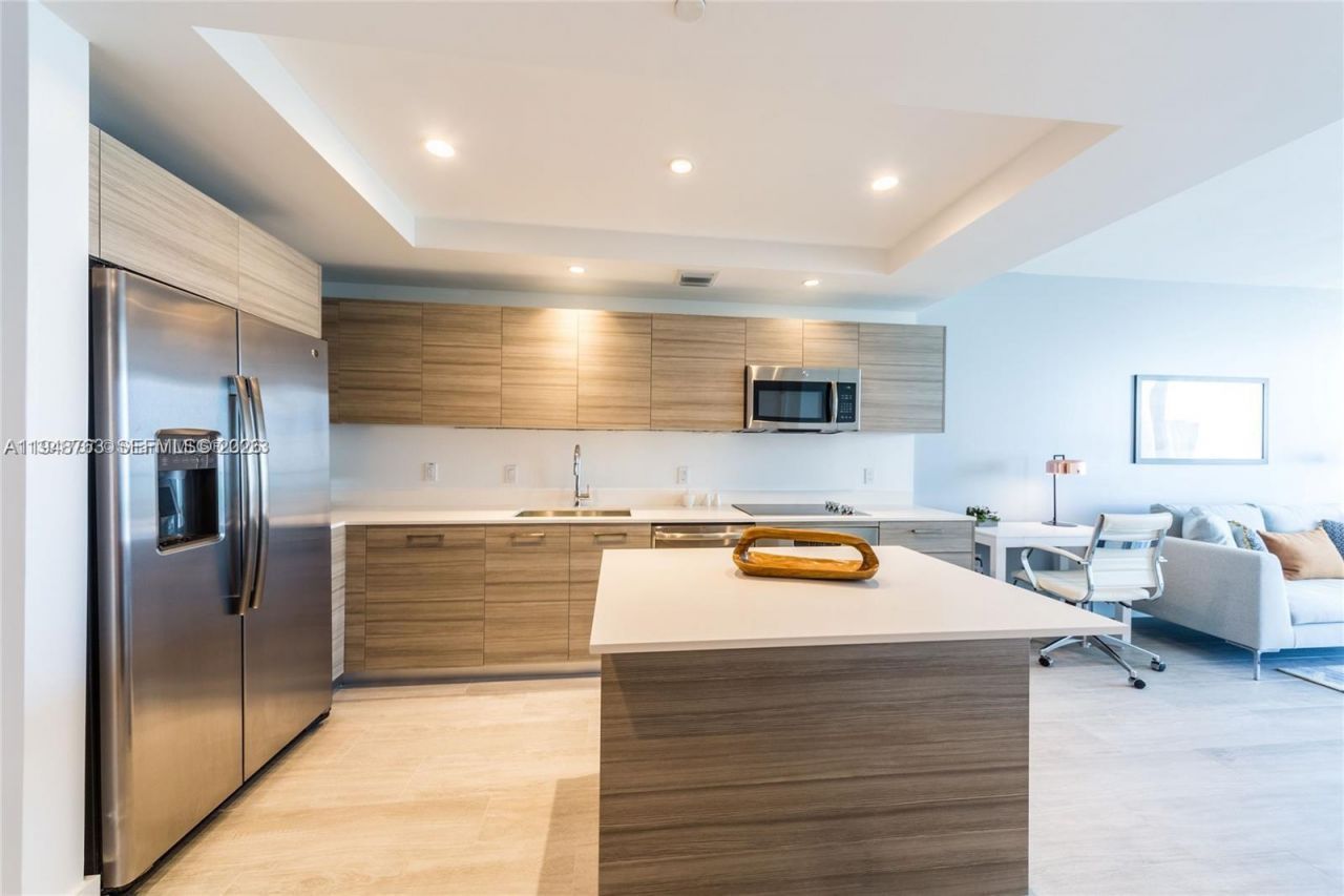 121 NE 34th St, Unit 3005, Miami, FL 33137 Photo