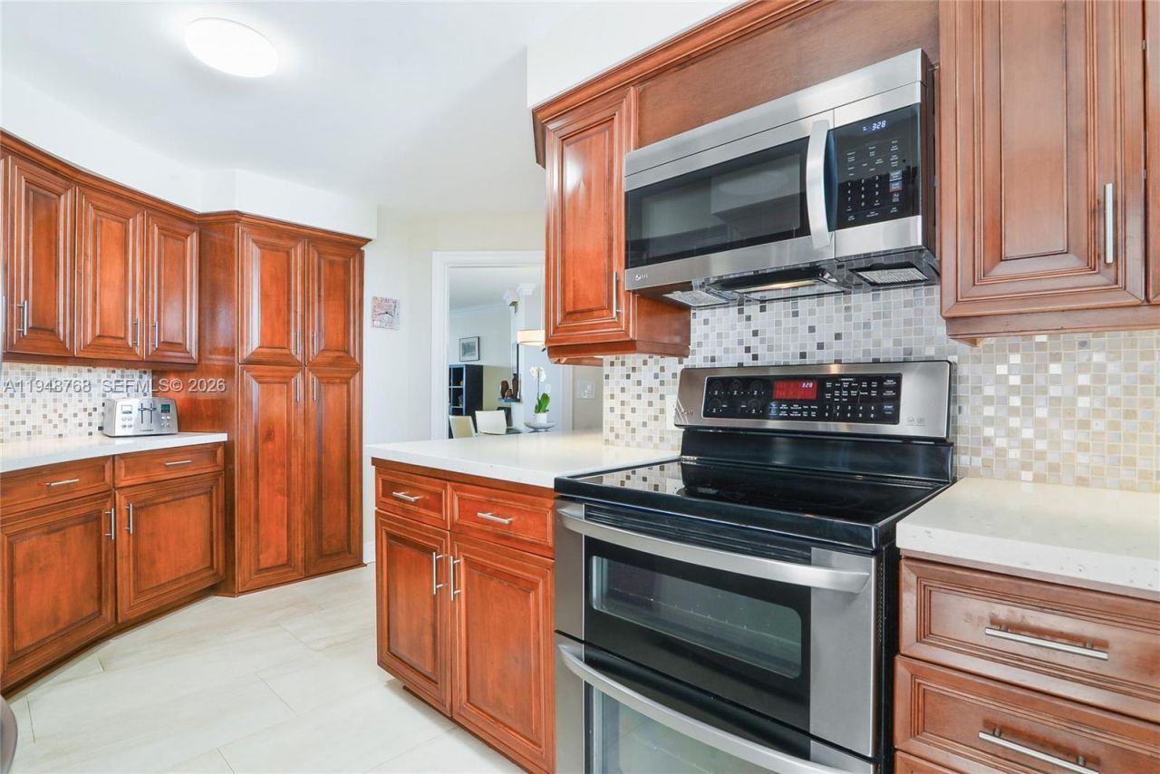 333 Sunset Dr, Unit 502, Fort Lauderdale, FL 33301 Photo