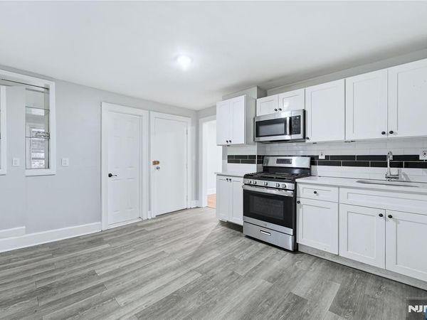 328 John Street, ELIZABETH, NJ 07202