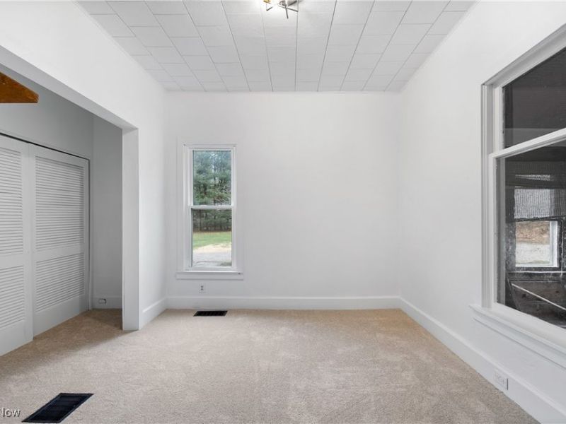 5754 Cedar Valley Road, Burbank, OH 44214 Photo 16