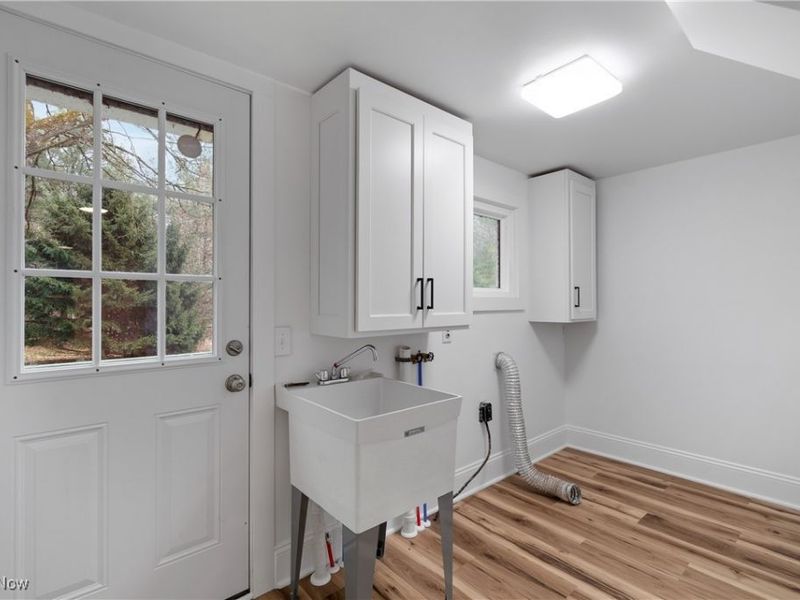 5754 Cedar Valley Road, Burbank, OH 44214 Photo 22