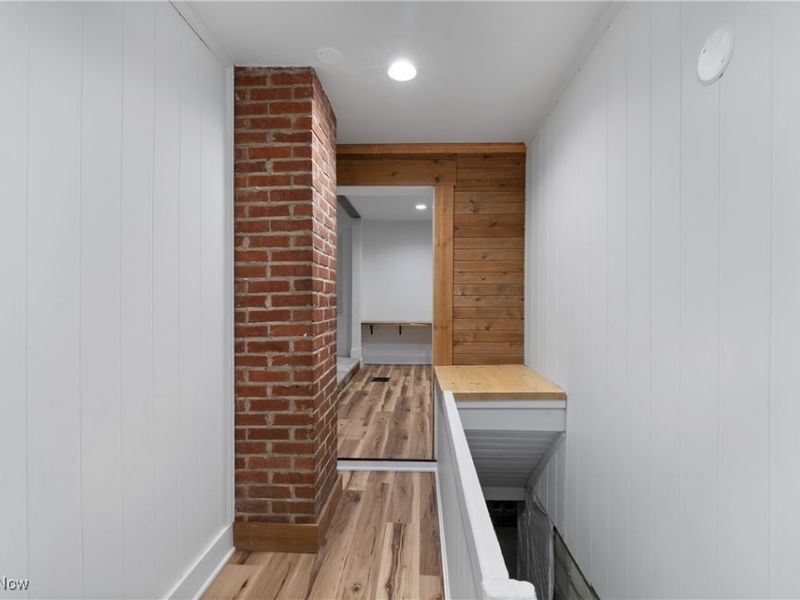 5754 Cedar Valley Road, Burbank, OH 44214 Photo 23