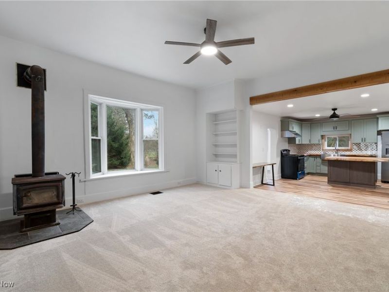 5754 Cedar Valley Road, Burbank, OH 44214 Photo 5