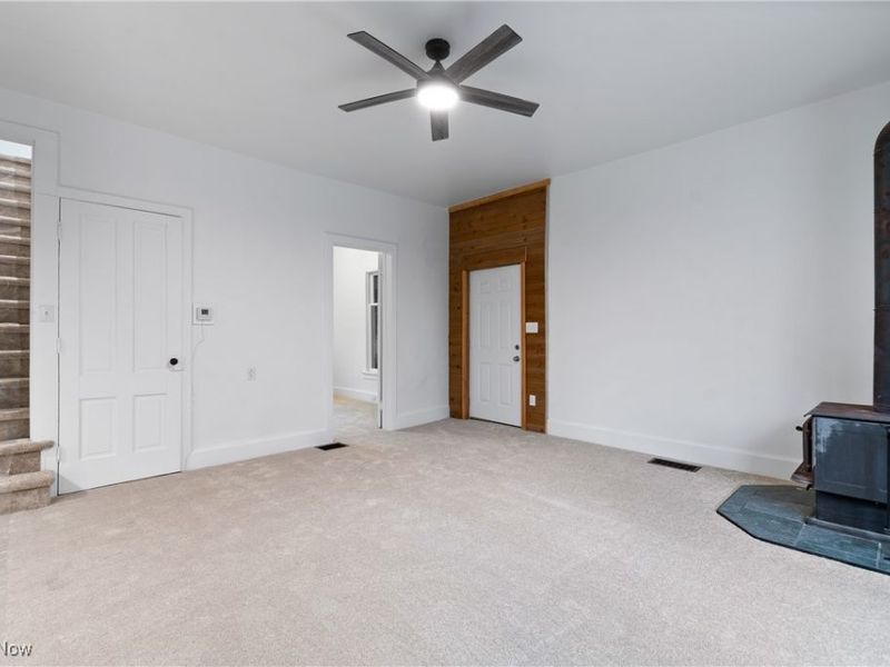 5754 Cedar Valley Road, Burbank, OH 44214 Photo 7