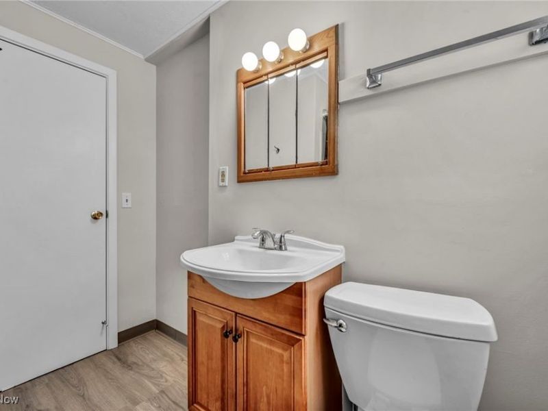 8564 Cedar Road, Chesterland, OH 44026 Photo 23