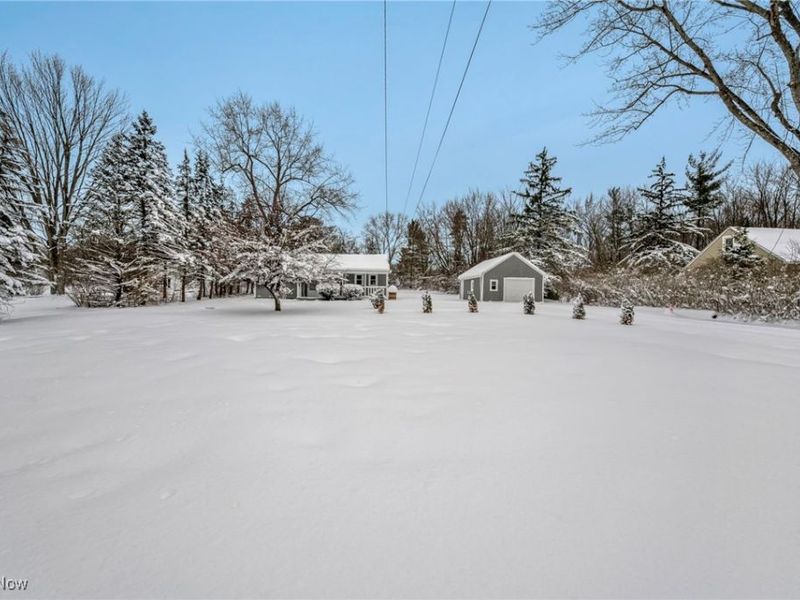 8564 Cedar Road, Chesterland, OH 44026 Photo 29