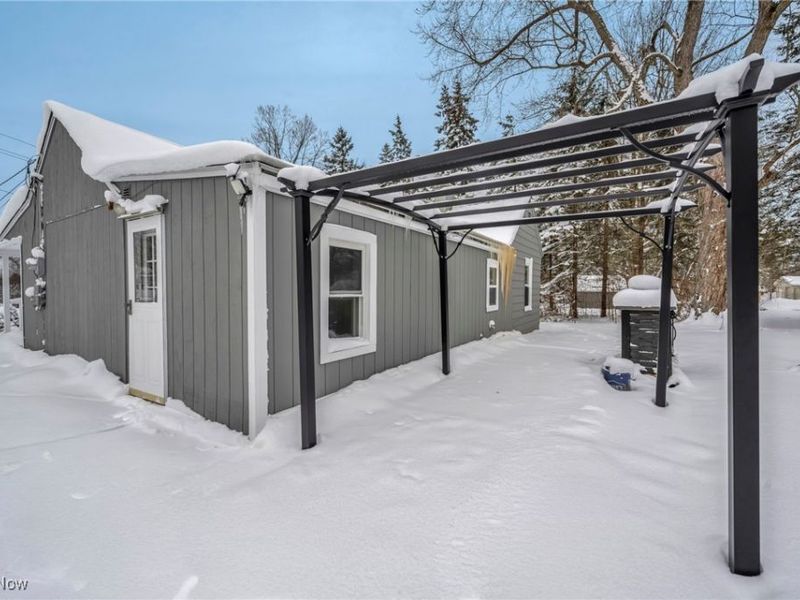 8564 Cedar Road, Chesterland, OH 44026 Photo 33