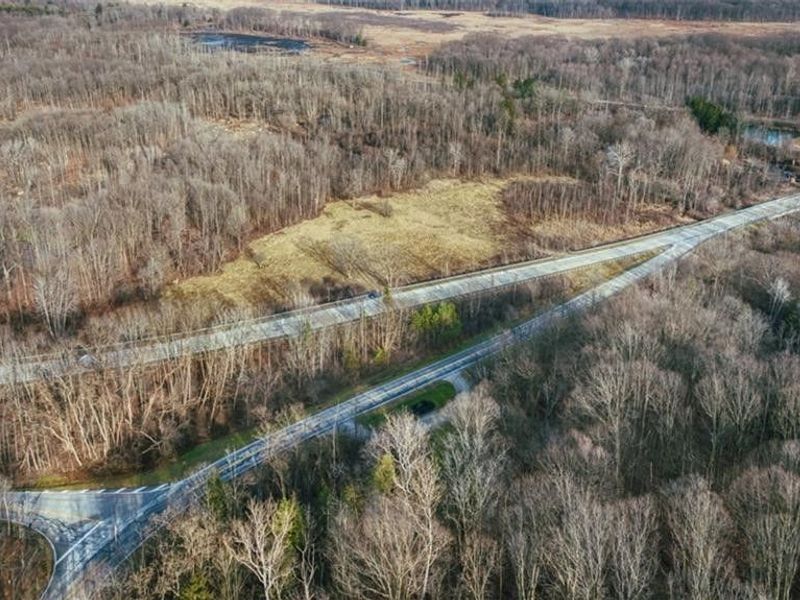 7687 Ravenna Road, Hudson, OH 44236 Photo 2