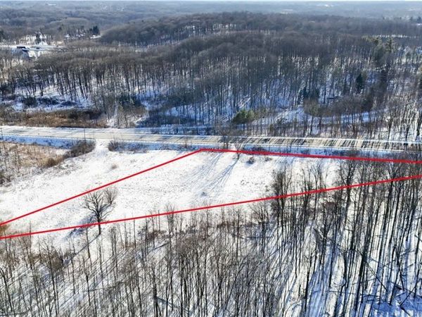 7687 Ravenna Road, Hudson, OH 44236