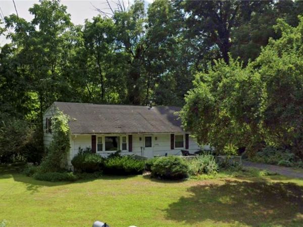 1043 Ogden-Parma Tl Road, Spencerport, NY 14559