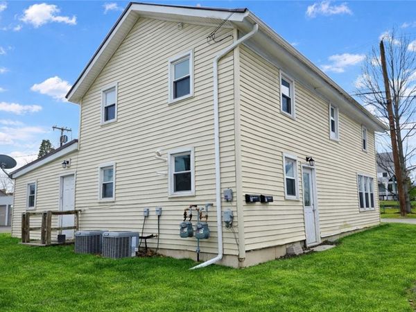 37 Virginia Street, Waterloo, NY 13165