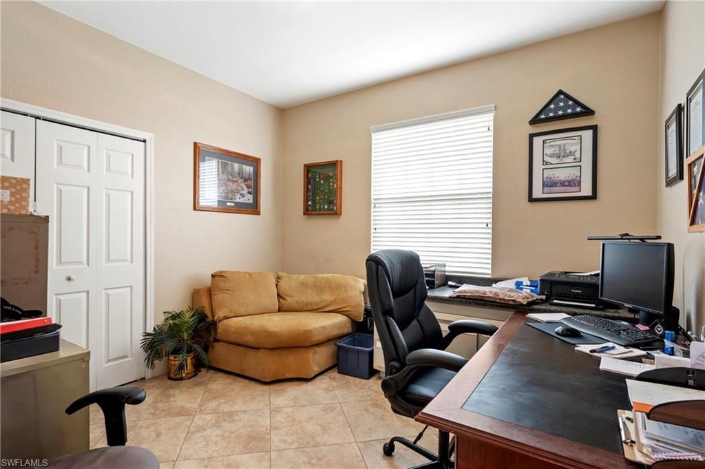 1629 SW 2nd Ter, Cape Coral, FL 33991 Photo