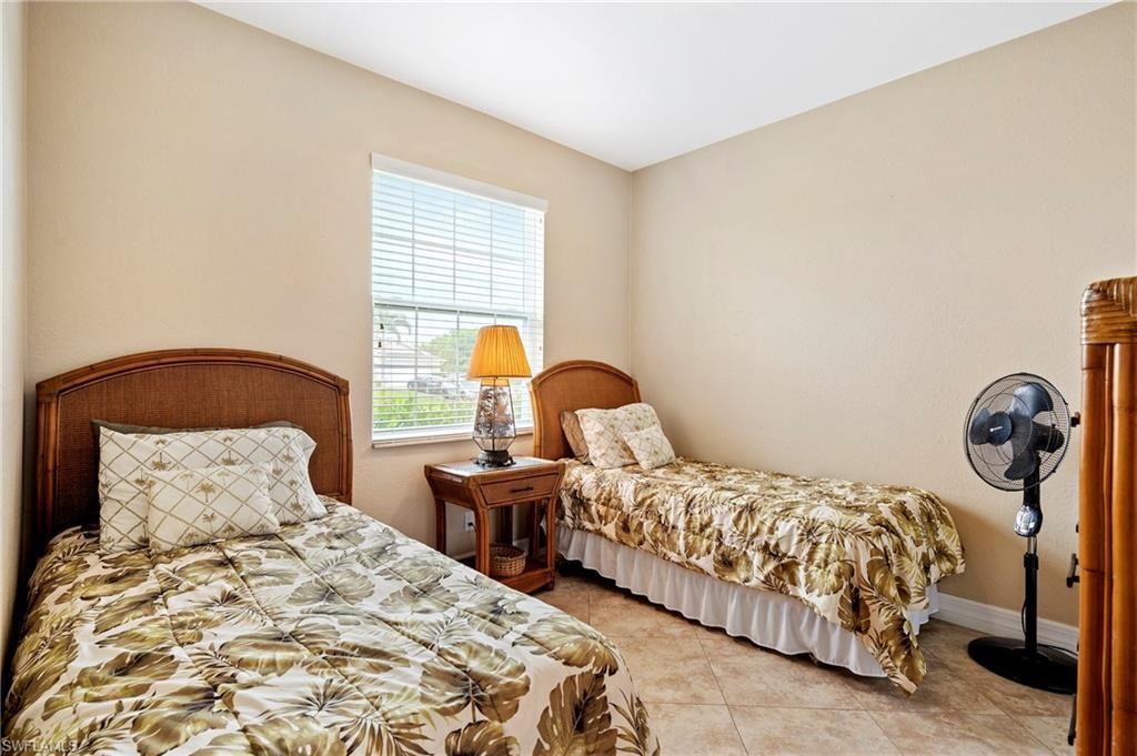 1629 SW 2nd Ter, Cape Coral, FL 33991 Photo