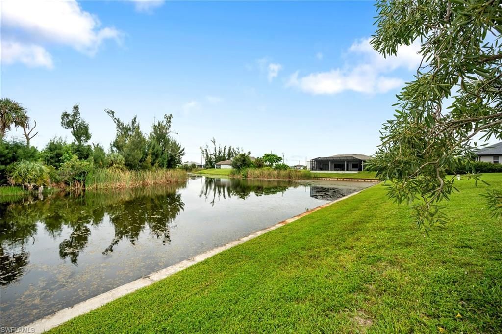 1629 SW 2nd Ter, Cape Coral, FL 33991 Photo