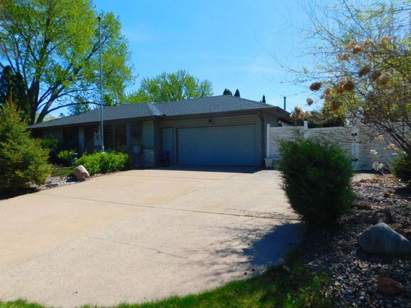 200 Colleen Avenue, Shoreview, MN 55126
