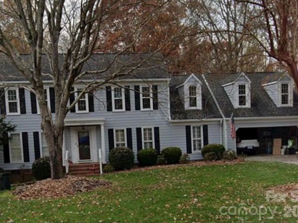 5721 Trimmings Court, Charlotte, NC 28226