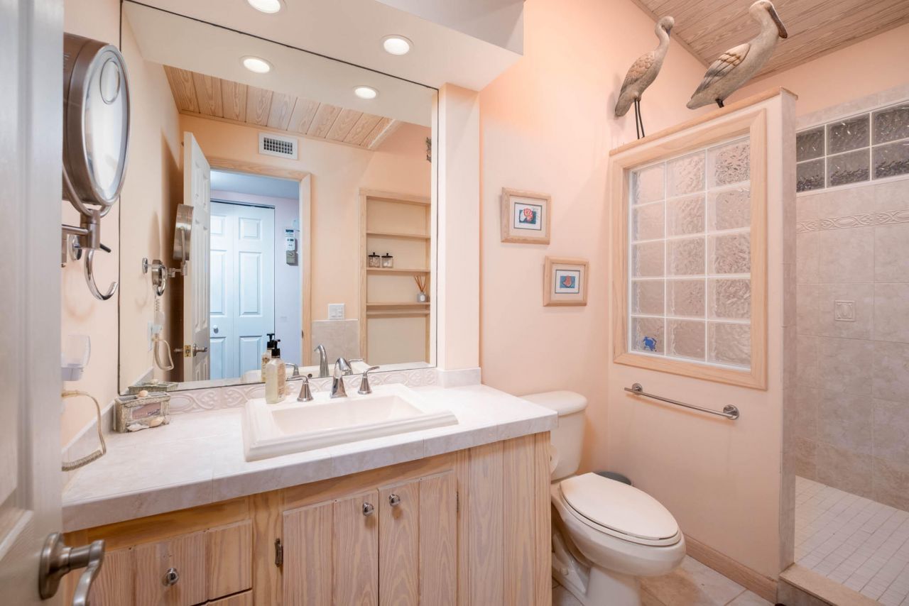 87200 Overseas Highway, Unit O8, Islamorada, FL 33036 Photo