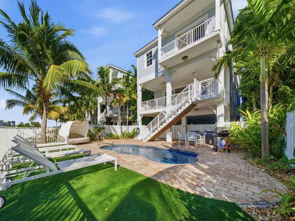 11890 1st Ave Gulf, Unit 2, MARATHON, FL 33050