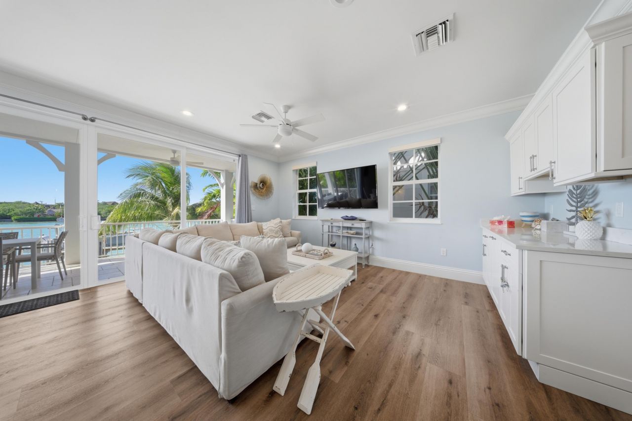 11890 1st Ave Gulf, Unit 2, Marathon, FL 33050 Photo