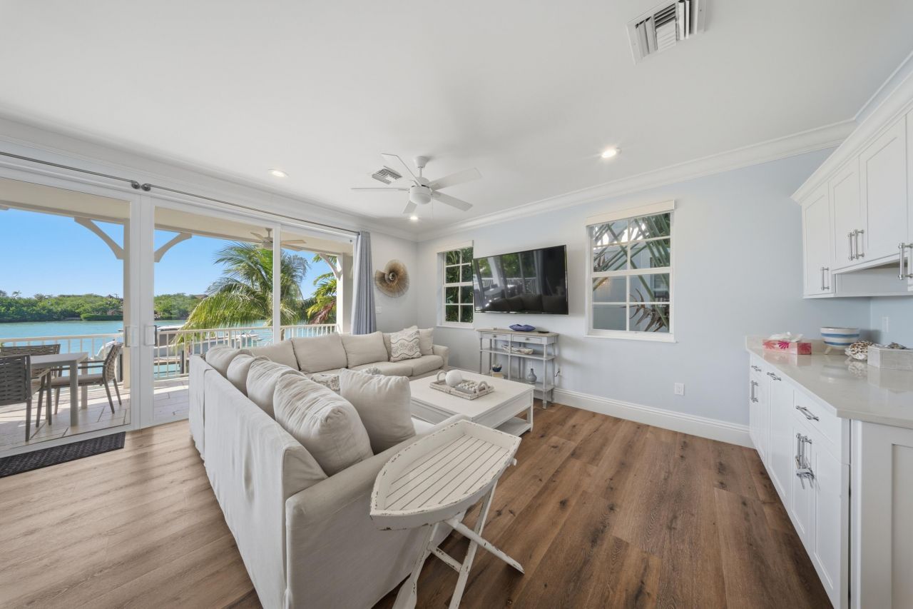 11890 1st Ave Gulf, Unit 2, Marathon, FL 33050 Photo