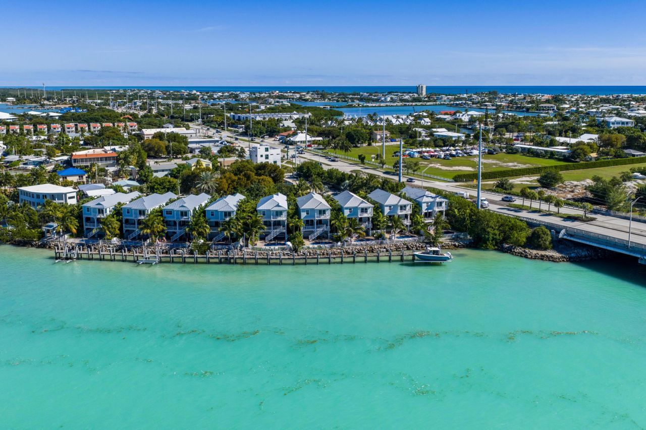 11890 1st Ave Gulf, Unit 2, Marathon, FL 33050 Photo