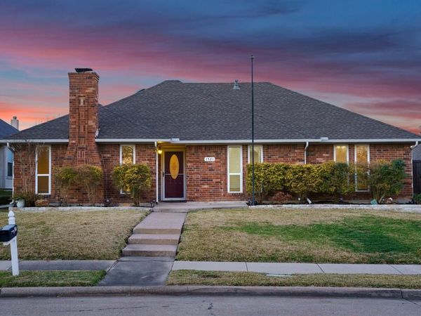 1521 Barclay Drive, Carrollton, TX 75007