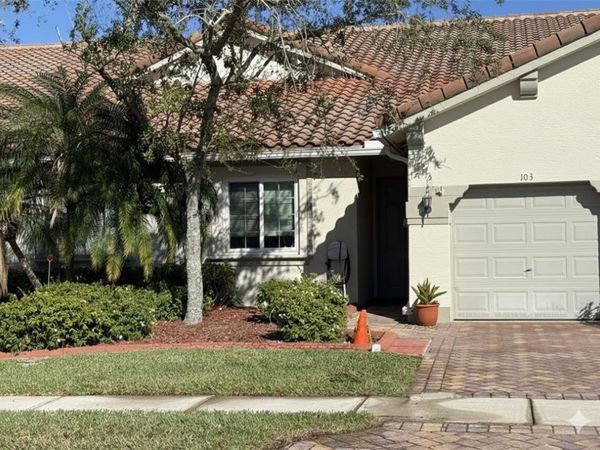 6525 Oxford Circle, Unit 103C, Vero Beach, FL 32966