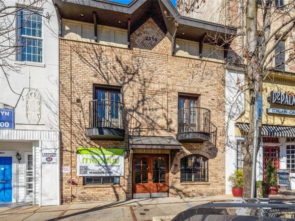 2304 University Boulevard, Unit 202, Tuscaloosa, AL 35401