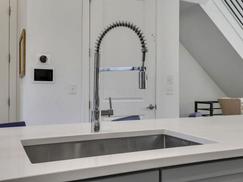 268 Neruda Avenue, Columbus, OH 43201 Photo 25