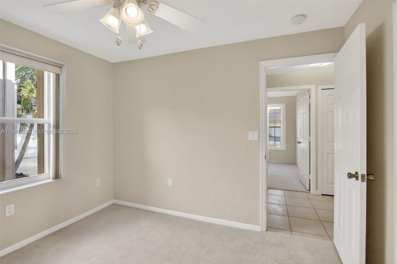 14125 S Cypress Cove Cir, Davie, FL 33325 Photo