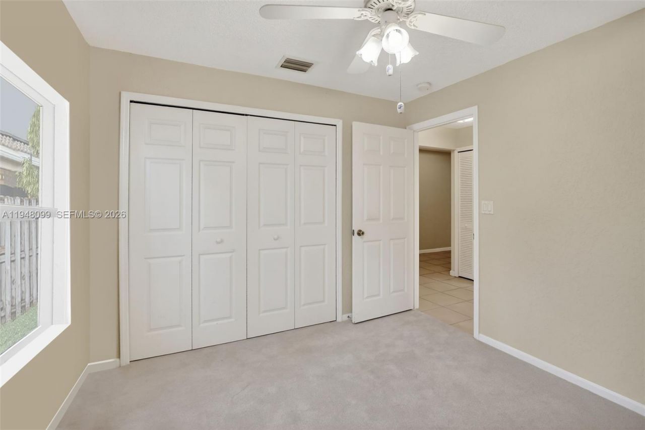 14125 S Cypress Cove Cir, Davie, FL 33325 Photo