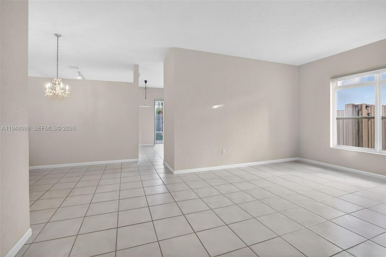 14125 S Cypress Cove Cir, Davie, FL 33325 Photo