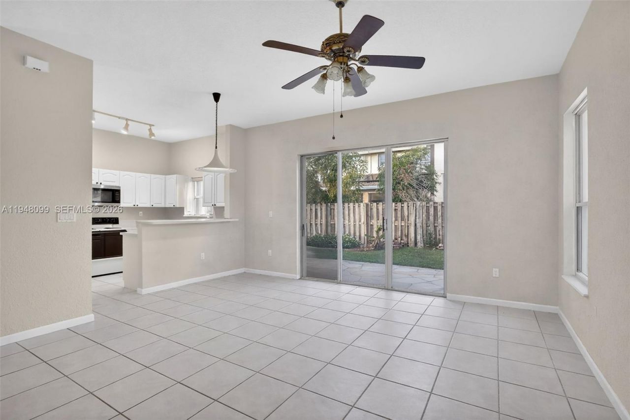 14125 S Cypress Cove Cir, Davie, FL 33325 Photo