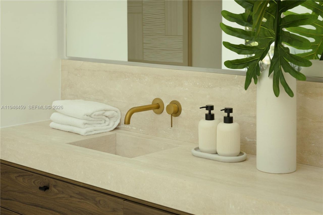 5845 SW 130th Ter , Pinecrest, FL 33156 Photo