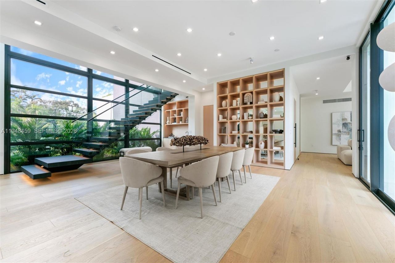 5845 SW 130th Ter , Pinecrest, FL 33156 Photo