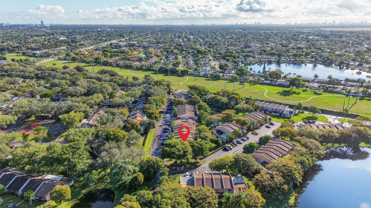 9770 NW 15th St , Unit 293, Pembroke Pines, FL 33024 Photo