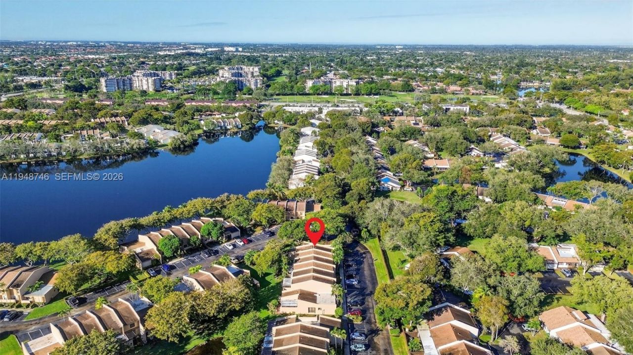 9770 NW 15th St , Unit 293, Pembroke Pines, FL 33024 Photo